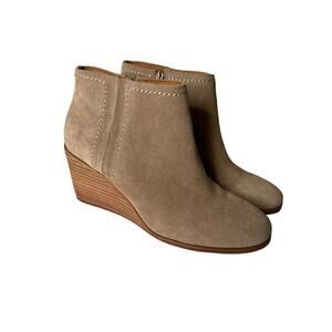 Lucky Brand Suede Leather Zaccy 9M Taupe Ankle Wedge Heel Booties